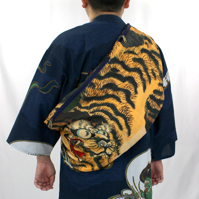 Ukiyo-e sash bag