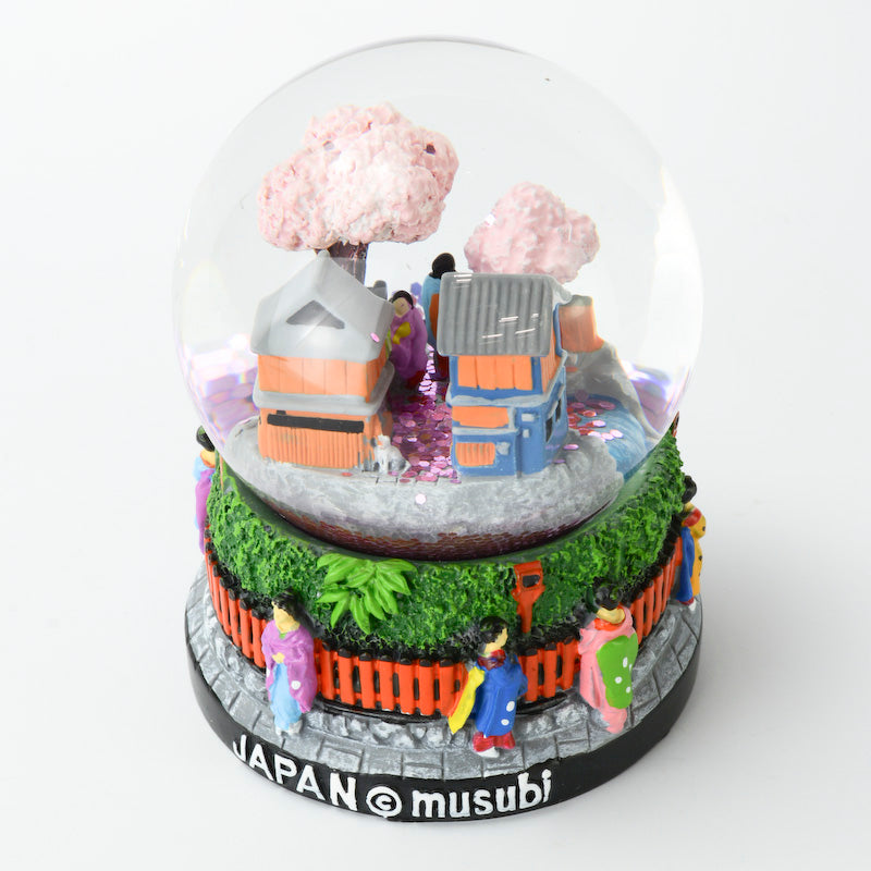 snow globe Kyoto Gion
